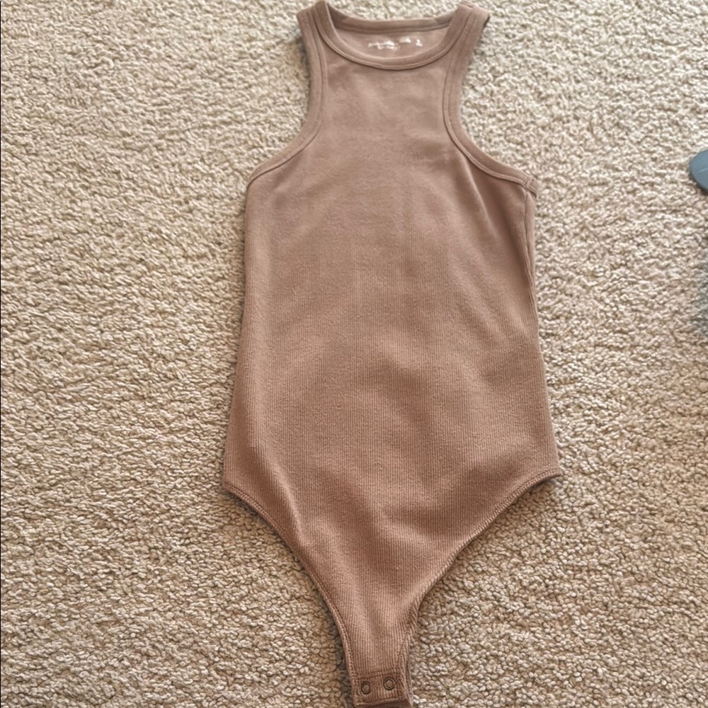 Women’s Brown top
